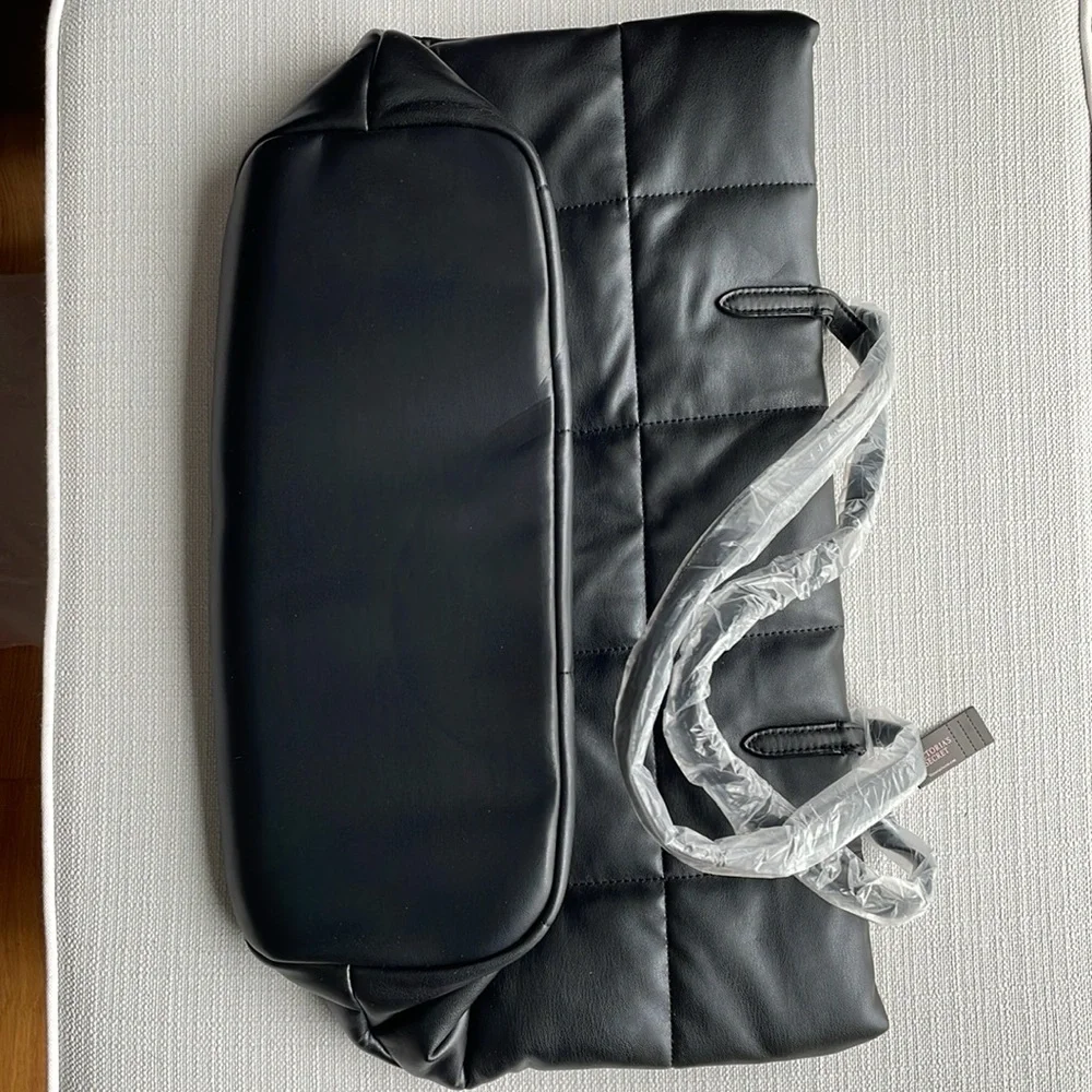 Victoria’s secret black puffer tote bag - Picture 6 of 14